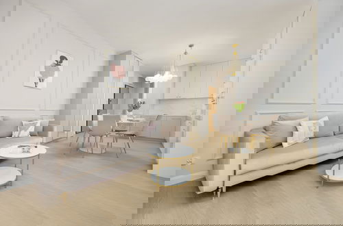 Foto 5 - Stylish Apartment 7th Floor by Renters