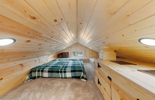 Cozy 3BR Cabin With Hot Tub on Nippersink Creek - Foto 28
