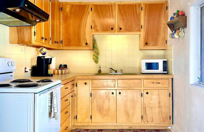 Sunny Southwest Casita - Photo 3