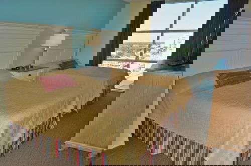 Foto 11 - Seaside Resort 1003