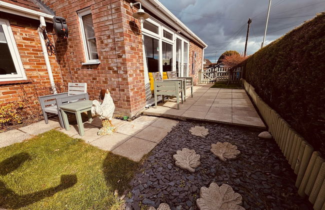 Luxury Adult-only 2-bedroom Bungalow With Hot Tub - Foto 38