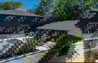 Photo 1 - The Nomad 8BR Buyout 32 Guests in Hillsboro