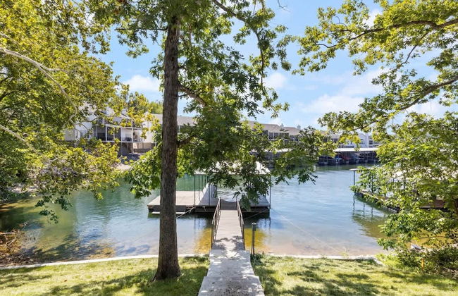 Luxury Waterfront Lakehouse With Private Dock Views - Foto 32