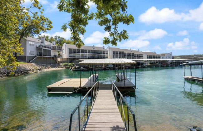 Luxury Waterfront Lakehouse With Private Dock Views - Foto 4