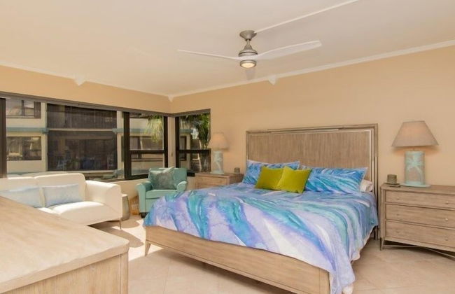 Beautiful Unit In One Of The Most Prestigious Condo Complex In Islamorada 2 Bedroom Condo by RedAwning - Photo 2