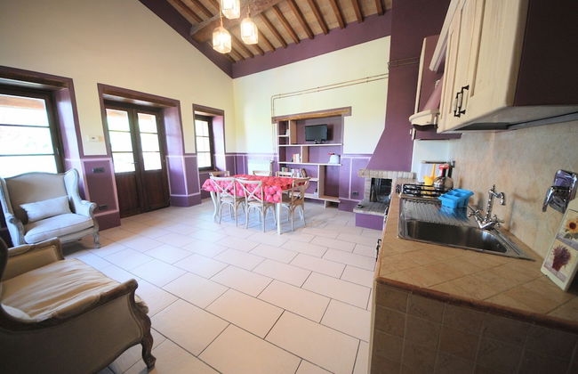 Spoleto Poolside - apt Sleeps 4 on Beautiful Campus - 1 km max Spoleto Central - Foto 7