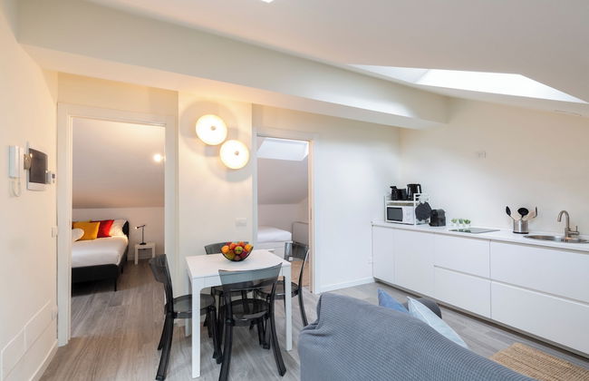 notaMi - Bright Attic M4 - 2 Bedrooms - Photo 1