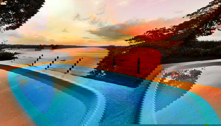 Photo 1 - Casa de Temporada Felicidade, 38 Hóspedes, 2 Piscinas, 9 Suítes e 2 Churrasqueiras em Itacaré Bahia