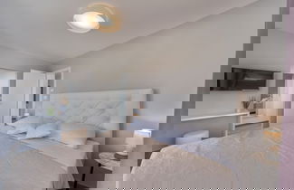 Foto 3 - Villa Eni