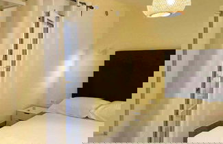 Foto 1 - Vir Beachfront Family Friendly Apartments