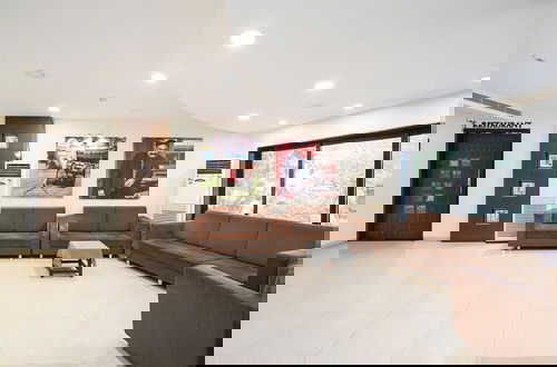 Photo 2 - Ultimate Family Escape in Country Club Surat