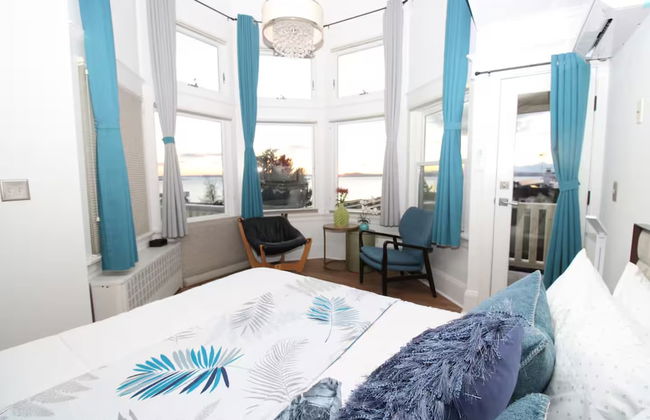 Highland Haven Water view Stay - Photo 2