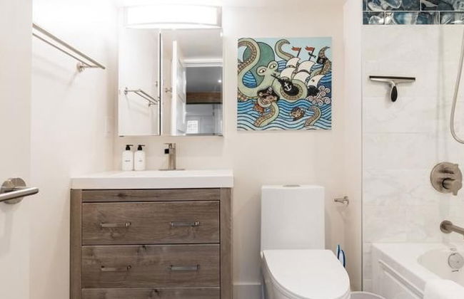 Highland Haven Water view Stay - Photo 24
