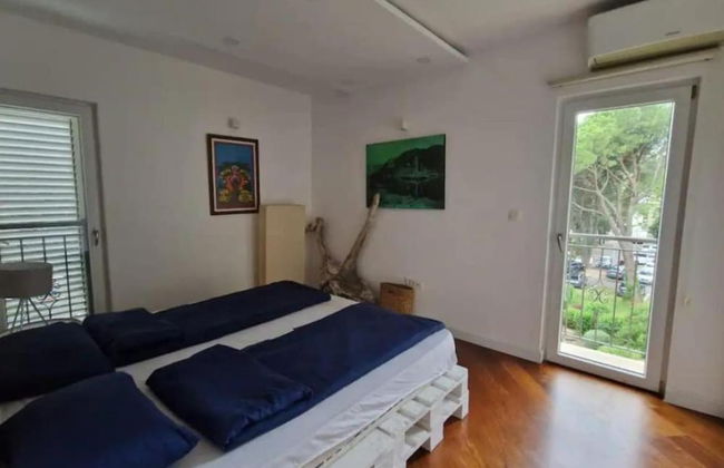 Relaxing Tivat Stay With Balcony & Free Parking - Foto 3