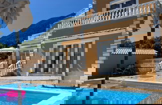 Foto 1 - Corfu Villas With Pool