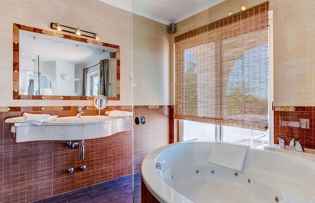 Casa Ninho Spacious 5 Bedroom Villa in an Enviab - Foto 31