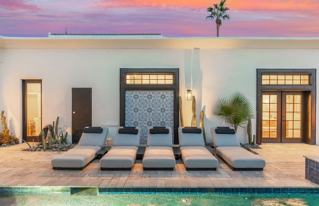 The Casa Del Sol Experience - Old Town Villa - Photo 59