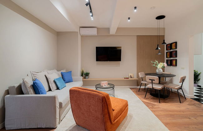 Modern Spacious 2BR Steps to Cismigiu Gardens - Foto 1