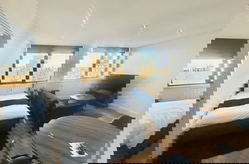 Foto 4 - Up to 40 Percent Off Old Trafford Modern Apartment