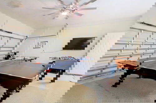 Foto 51 - Elegant 5BR Home w Private Pool Spa Near Disney