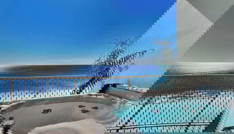 Foto 1 - Turquoise Place #1107c