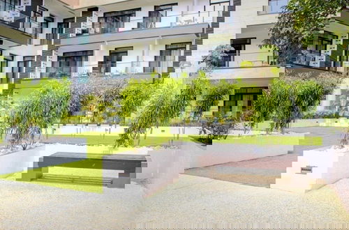 Photo 16 - Embassy gardens luxury by Cozy