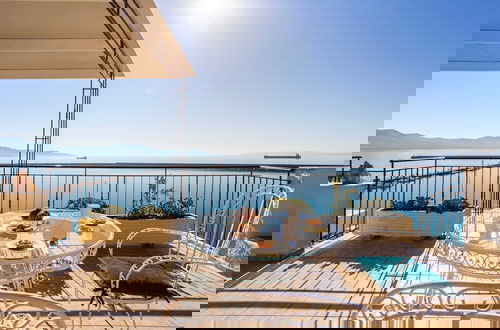 Foto 27 - Beachfront Sunny Penthouse - Kalamata Seablisss