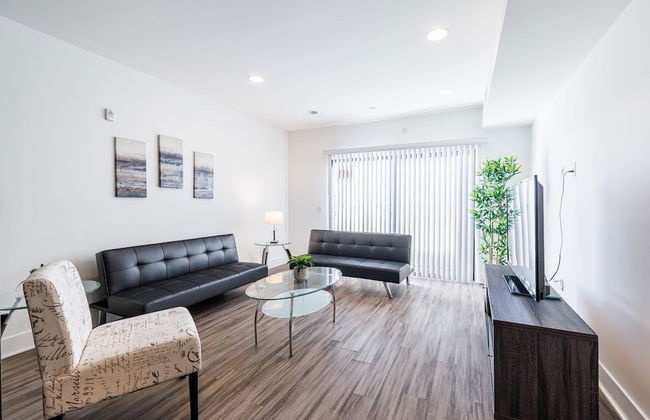 2BR Fully Furnished Apartment on Hawthorn Ave Hollywood - Foto 1
