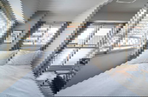 Photo 6 - SPACE 701