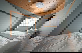 Photo 2 - SPACE 701
