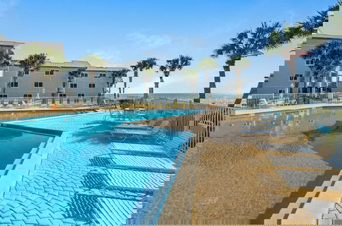 Foto 19 - Sand Cliffs 108: Steps to Beach & Pool Access!