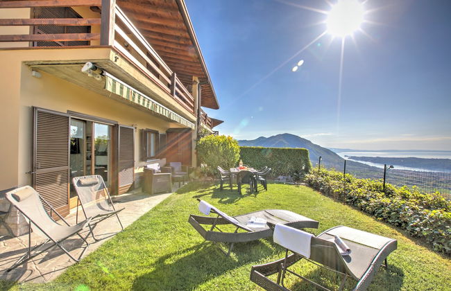 Amirovista-garden, Lake View, Shared Pool - Foto 1