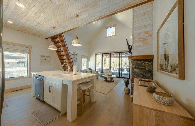 Wilderness Club Nest Modern Cabin Retreat for 9 w/ Hot Tub - Foto 31