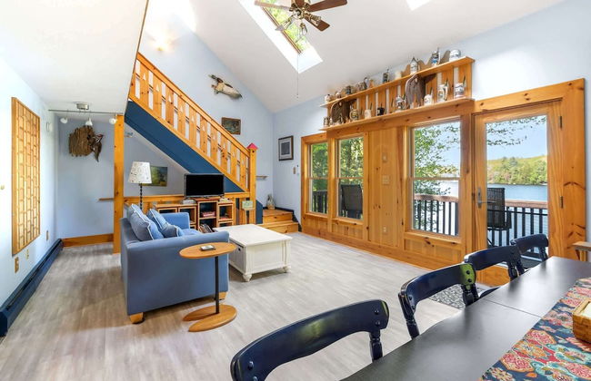 Waterfront w/ Kayak's, Sup's and Ping Pong Table! - Foto 1