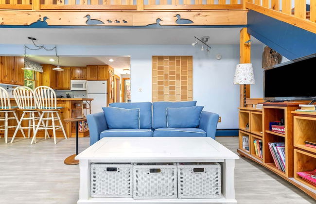 Waterfront w/ Kayak's, Sup's and Ping Pong Table! - Foto 14