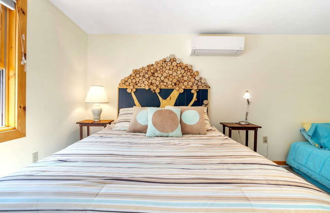 Waterfront w/ Kayak's, Sup's and Ping Pong Table! - Foto 6