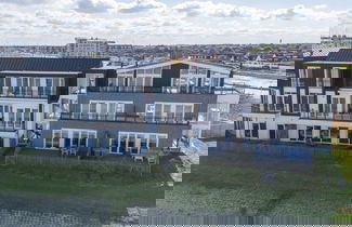 Photo 1 - Apartment in Sint-annaland by the Harbor
