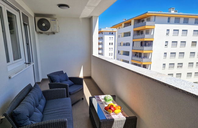 Modern Oasis With Terrace - Foto 21