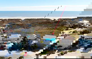 Foto 1 - Coastal Soiree Ocean Views, Game Room, & Steps From Port Aransas Beaches