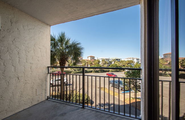 Enclave 202a 2 Bedroom Condo by RedAwning - Foto 17