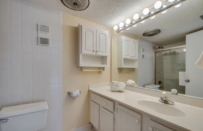 Enclave 202a 2 Bedroom Condo by RedAwning - Foto 18