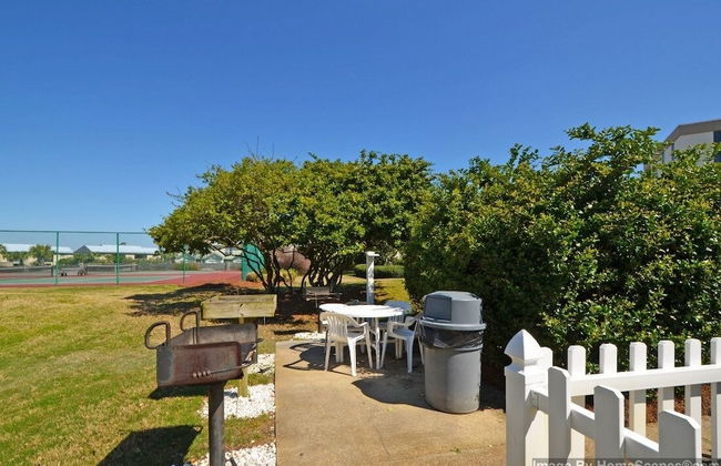 Enclave 202a 2 Bedroom Condo by RedAwning - Foto 24