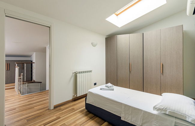 Rentopolis Apartments - Palazzo Candiani - Photo 14