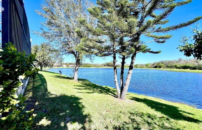 Lovely Lakeside 4-bed Pool Home At Villa Sol-3125 4 Bedroom Home by RedAwning - Foto 29