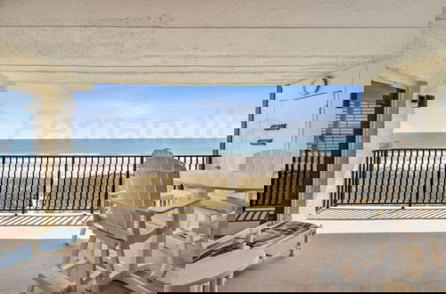Foto 45 - Beach Cottage Look Condo, Ocean View from Spacious Balcony by RedAwning