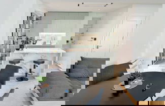 Foto 1 - Azure Loft - 3min Walk to Beach, 10min to Old Town