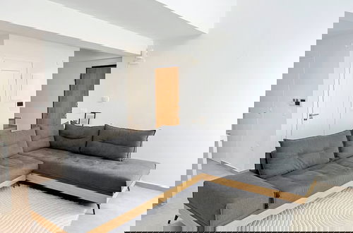 Foto 6 - Azure Loft - 3min Walk to Beach, 10min to Old Town