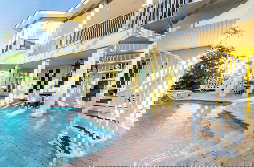 Foto 1 - Coco Mango by Avantstay Chic and Private Captiva Escape