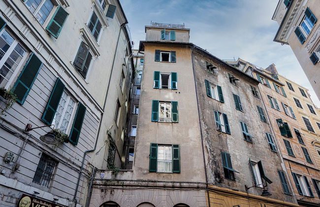 Art and Comfort near Lomellini Street - Photo 20