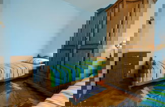 Foto 3 - Apartment With Scenic View